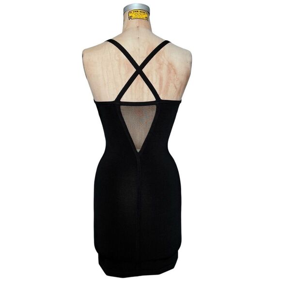 BEBÉ Black Mesh Panel Bodycon Dress
Size Small - Picture 5 of 7